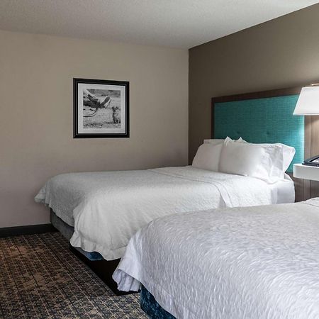 Hampton Inn Kansas City-Lee'S Summit Exterior photo